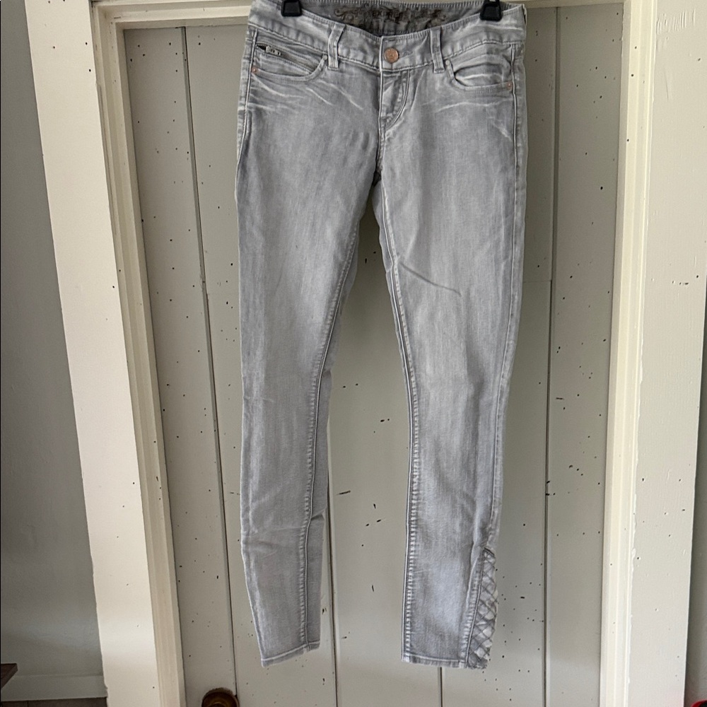 Express Women's Skinny Jeans in Light Gray